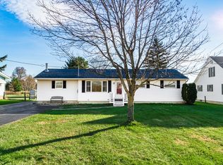 8591 Tarlton Rd, Circleville, OH 43113