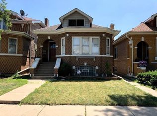 5219 W Oakdale Ave, Chicago, IL