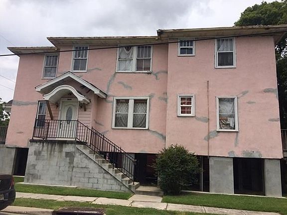3rd image of 3733 S Prieur St
