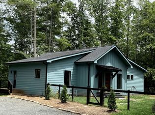 30 Sandys Home Pl, Mars Hill, NC 28754