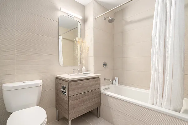 Rented by Compass | media 42