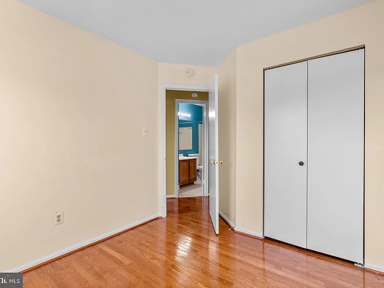 8871 Manahan Dr — Photo 19