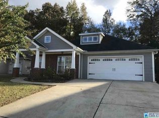 108 Rossburg Dr, Calera, AL 35040