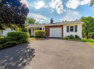 13 Lincolnshire Blvd, Owego, NY 13827