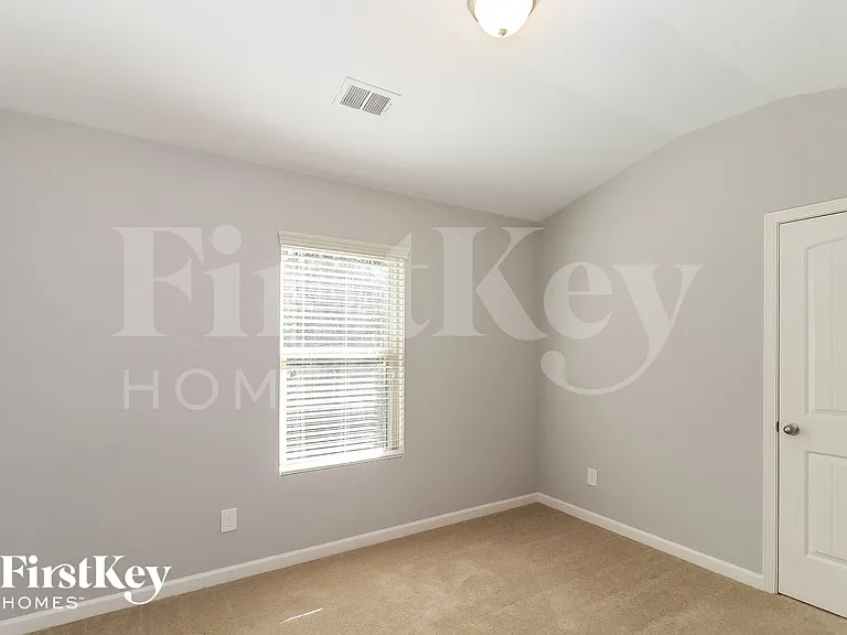 111 Westridge Cir — Photo 10