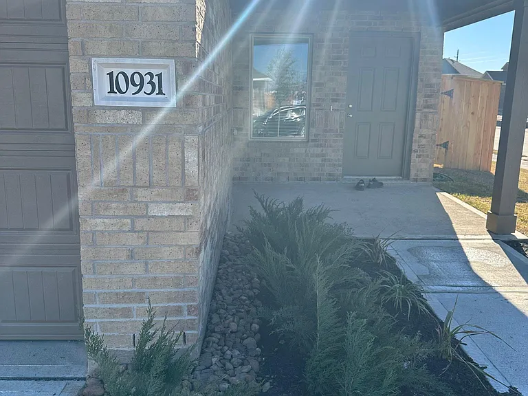 10931 Bonfire Trl — Photo 6