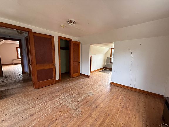 5th image of 1701 Home Drive