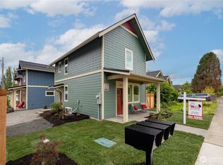 208 Carolina St, Bellingham, WA 98225