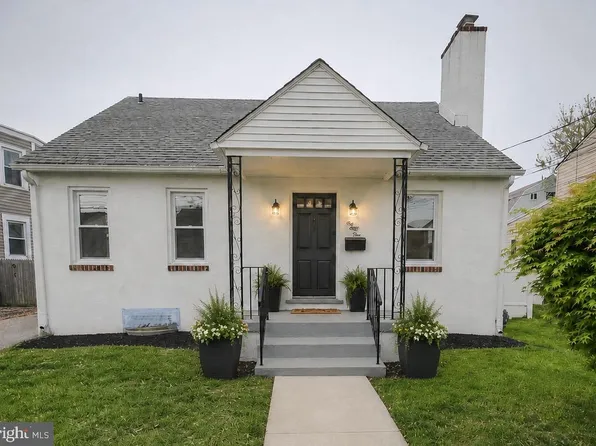 155 Maple Ave, Holmes, PA 19043