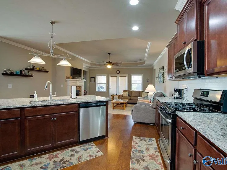 7206 Lathan Dr SE — Photo 13