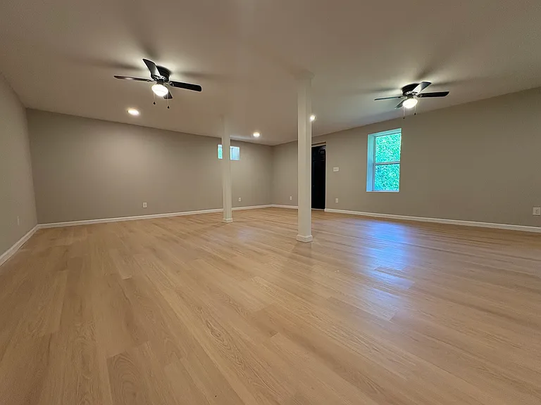 2632 Hydraulic Rd — Photo 21
