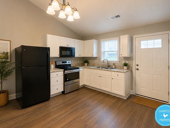 3rd image of 8 N Sterling St #B