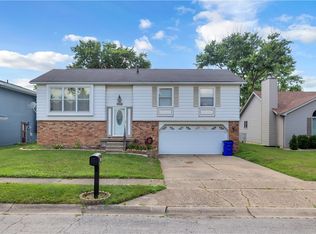 2571 Lansdowne Dr, Decatur, IL 62521