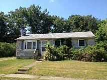1st image of 611 Cabot Dr