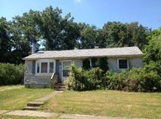 611 Cabot Dr, Browns Mills, NJ 08015