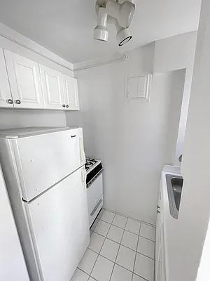 Rented by Oxford Property Group | media 8