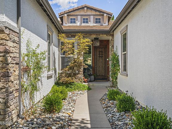3rd image of 7651 Autumn Ridge Cir