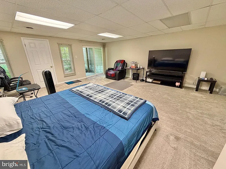 335 Danbury Ct #335 — Photo 31
