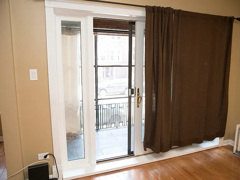 1406 W Jonquil Ter #1 — Photo 4