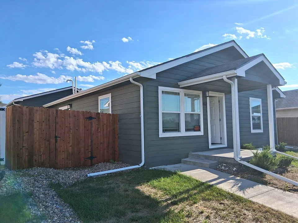 1412 Ouray Ave