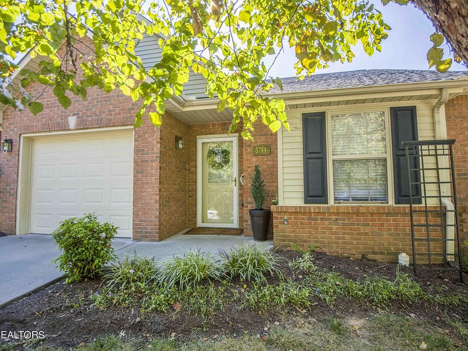 1st image of 3744 Tilbury Way