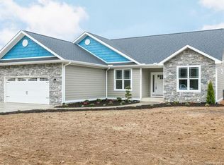 1231 N Allen Rd, Hendersonville, NC 28792