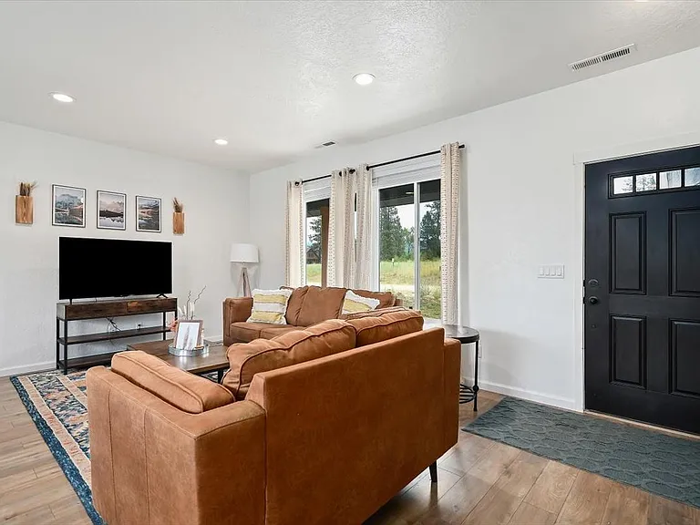 70 Wapiti Ct — Photo 28