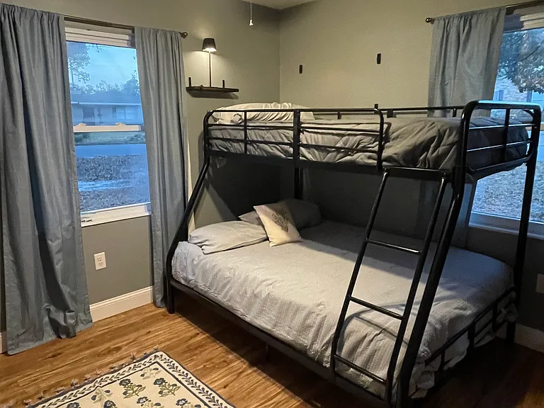 258 Ewing Ct — Photo 8