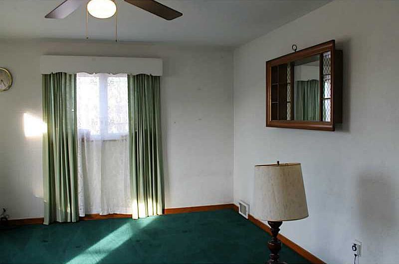 916 Lynn Ave, Belle Vernon, PA 15012 Zillow