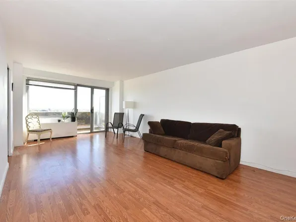 175-20 Wexford Terrace #16L, Jamaica Estates, NY 11432