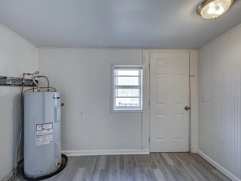 3801 Cresswell Ave — Photo 27