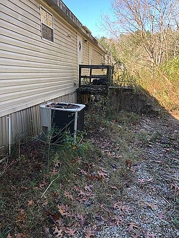 2nd image of 80 Bluff Way Dr