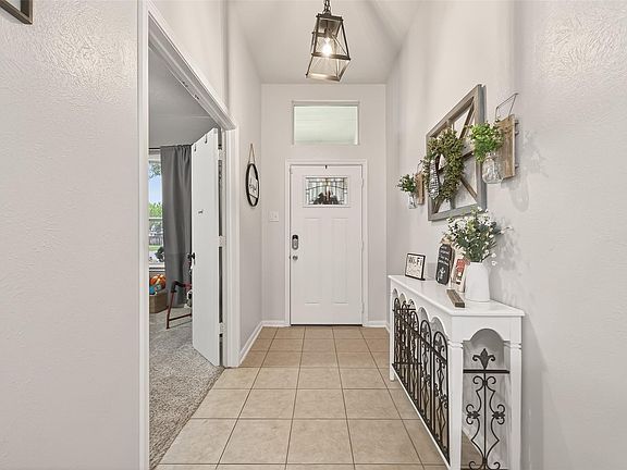 3rd image of 20523 Rainstone Ct