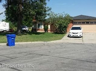 15740 Pine Ave, Fontana, CA 92335