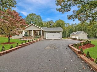 274 Apache Dr, Effort, PA 18330