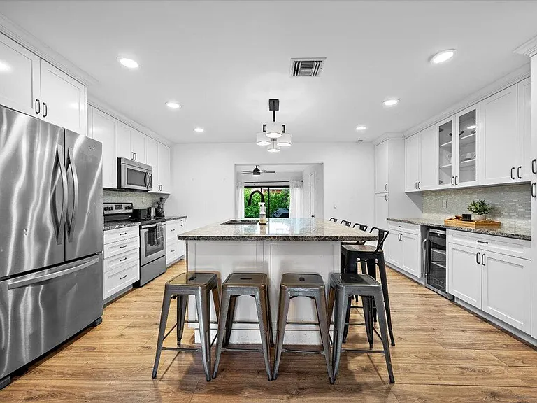 1602 Montauk Dr — Photo 6