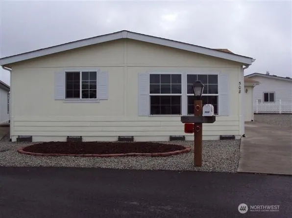 508 N 7th Avenue, Sequim, WA 98382