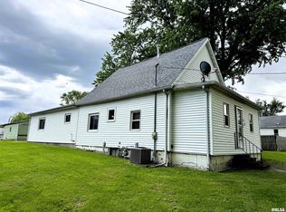 313 Central Ave, Saint David, IL 61563