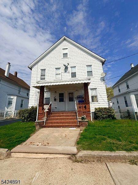 1st image of 119 King St