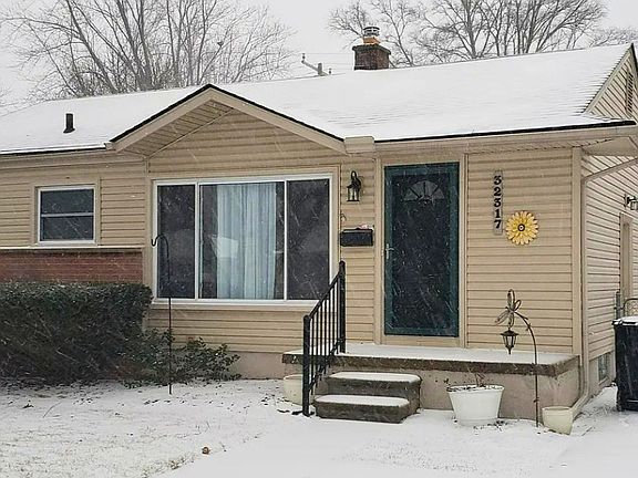 2nd image of 32317 Hazelwood St