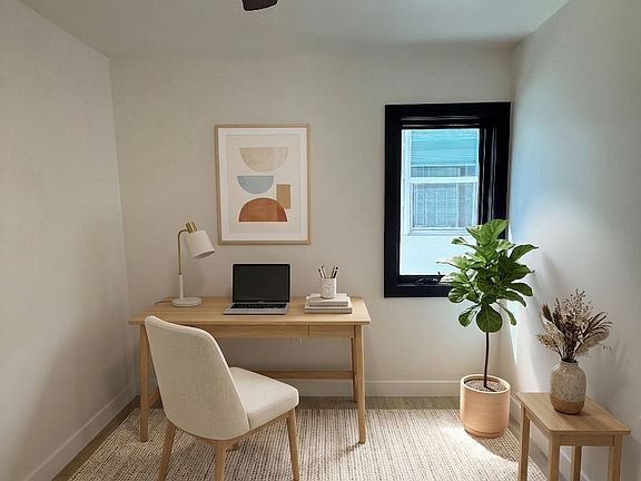 5th image of 4513-4523 Cleveland Ave #4513