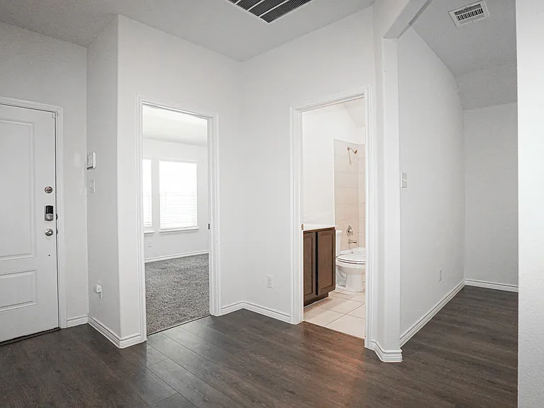 871 Philadelphia St — Photo 13