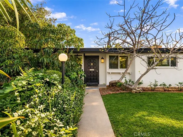 8341 Delco Ave, Winnetka, CA 91306