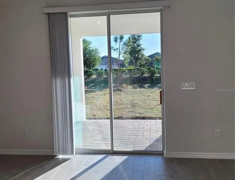 33898 Floating Heart Ct — Photo 2