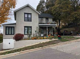 819 Emmet St, Petoskey, MI 49770