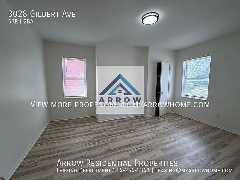 3028 Gilbert Ave — Photo 4