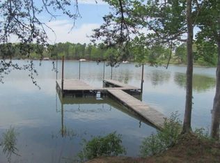 3914 Harbour View Ct, Gainesville, GA 30506