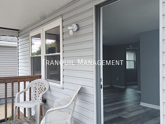 3rd image of 540 Reed St #1