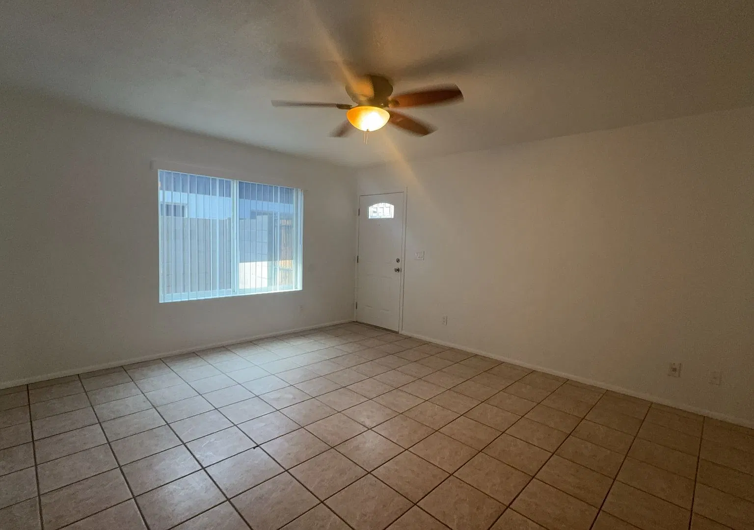 3 bedroom 2 bath in Mesa — Photo 4