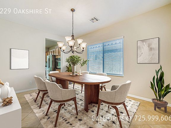 3rd image of 8229 Oakshire St